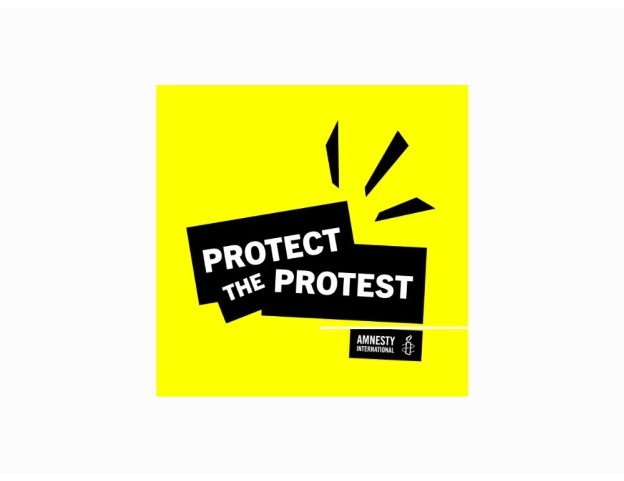 Sticker: "Protect the Protest" 