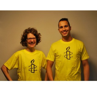 T-Shirt Amnesty Gelb 